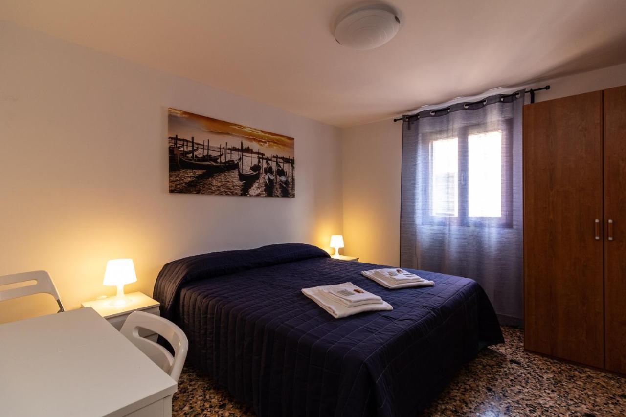 Veneziacentopercento Ole Apartment ภายนอก รูปภาพ